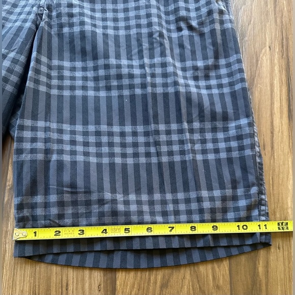 Lululemon Mens Size 36 Black Checked Plaid Golf Short Casual Athletic - Picture 7 of 12